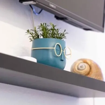 Myconian De Angelo 2 * Nea Kallikrateia